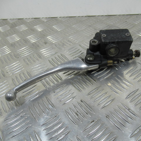 Maitre cylindre droit VESPA 125 ET4 – 2004 –