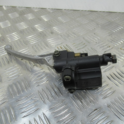 Maitre cylindre droit VESPA 125 ET4 – 2004 –
