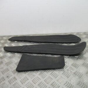 Tapis marche pieds VESPA 125 ET4 – 2004 –