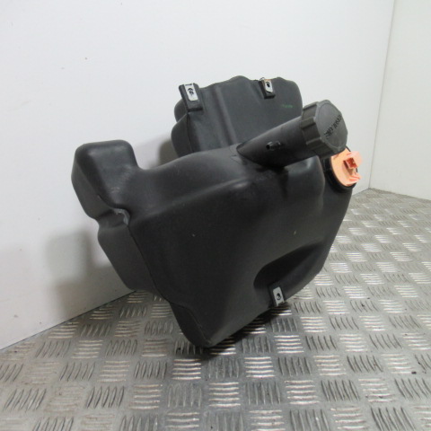 Réservoir d’essence VESPA 125 ET4 – 2004 –