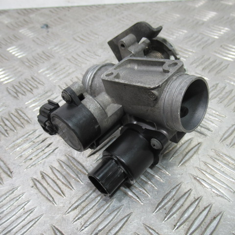 Corps papillon YAMAHA 125 XMAX – 2015 –