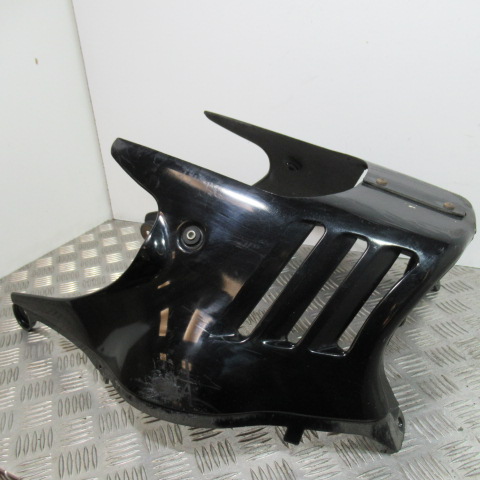 Bas de caisse sabot SUZUKI 600 GSXF – 1988 –