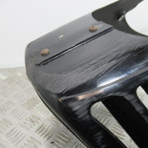 Bas de caisse sabot SUZUKI 600 GSXF – 1988 –