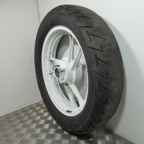 Roue arrière SUZUKI 600 GSXF – 1988 –