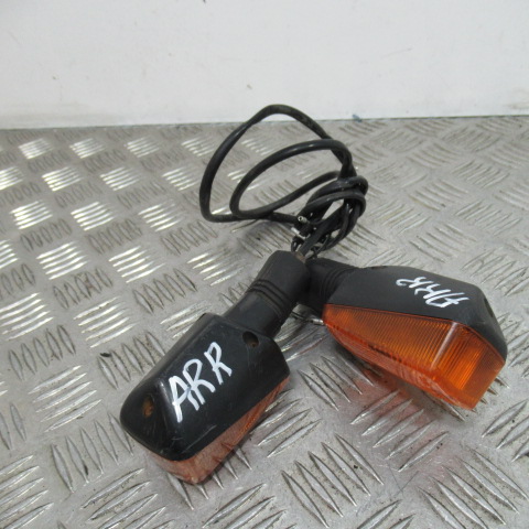 Clignotants arrière SUZUKI 600 GSXF – 1988 –