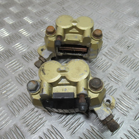 Etriers de frein avant SUZUKI 600 GSXF -1988 –