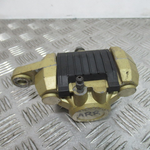 Etrier frein arrière SUZUKI 600 GSXF – 1988 –