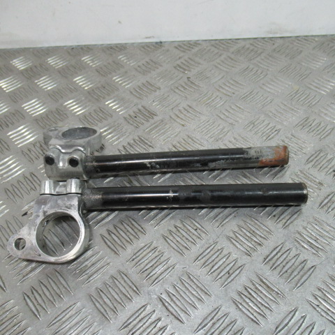 Guidon bracelet SUZUKI 600 GSXF – 1988 –