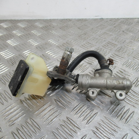 Maitre cylindre frein arrière SUZUKI 600 GSXF – 1988 –