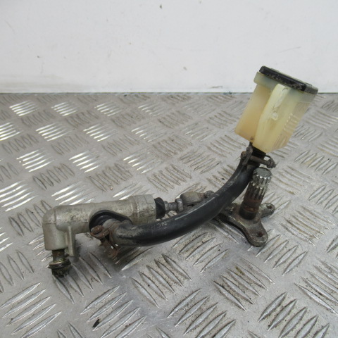 Maitre cylindre frein arrière SUZUKI 600 GSXF – 1988 –