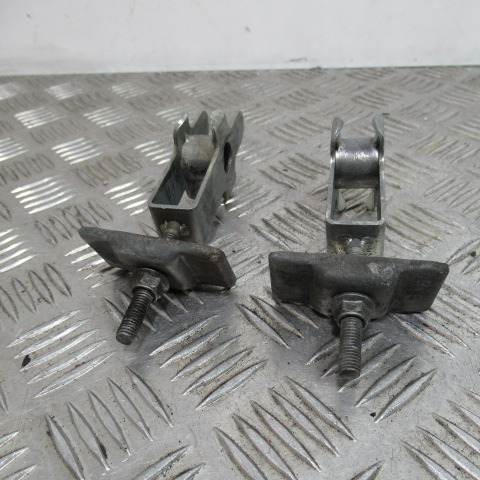 Tendeurs chaine SUZUKI 600 GSXF – 1988 –