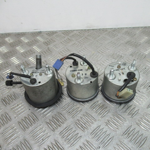 Compteurs SUZUKI 600 GSXF – 1988 –