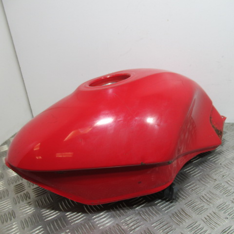 Réservoir d’essence SUZUKI 600 GSXF – 1988 –