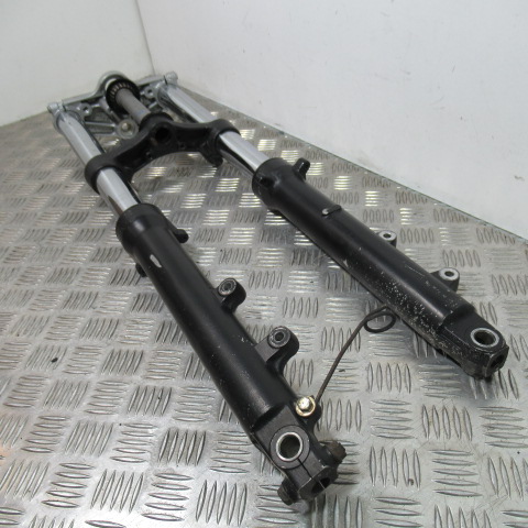 Fourche SUZUKI 600 GSXF – 1988 –