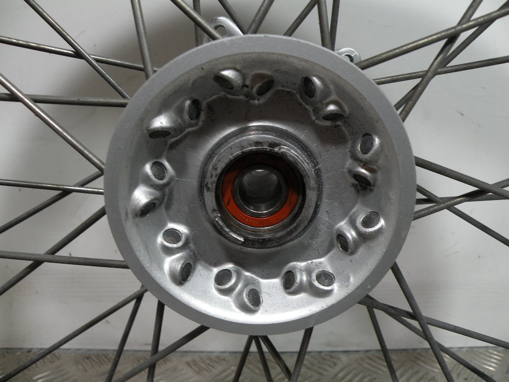 Jante avant SUZUKI XF 650 FREEWING 4t -1998-