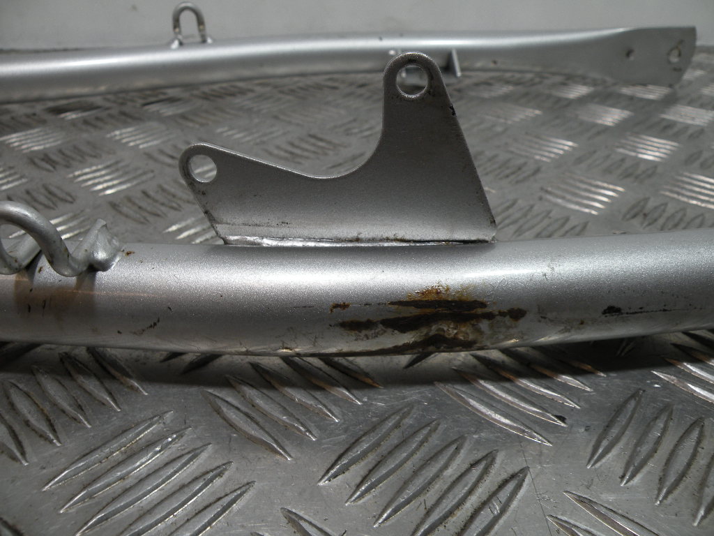 Boucle de cadre arrière SUZUKI XF 650 FREEWING 4t -1998-