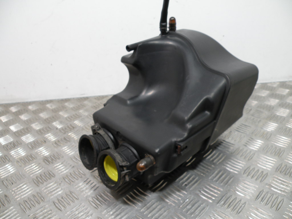 Boîte à air SUZUKI XF 650 FREEWING 4t -1998-