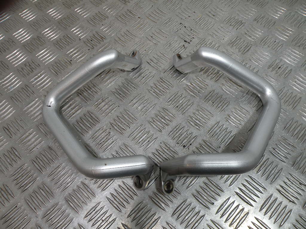 Poignée arrière SUZUKI XF 650 FREEWING 4t -1998-