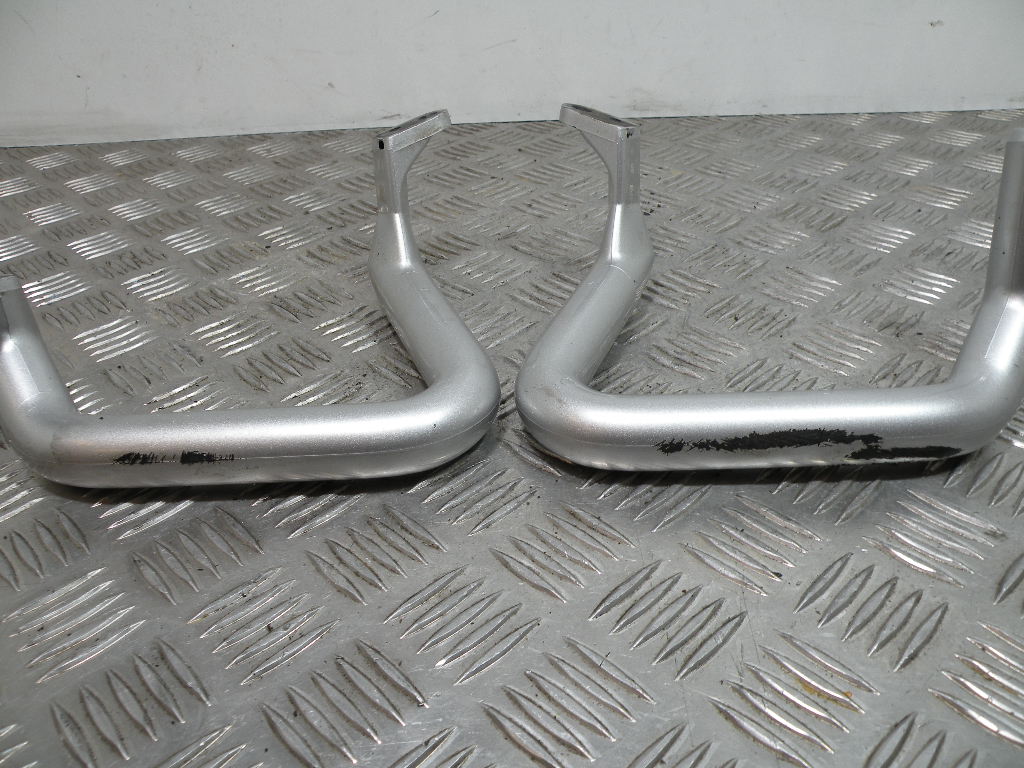 Poignée arrière SUZUKI XF 650 FREEWING 4t -1998-