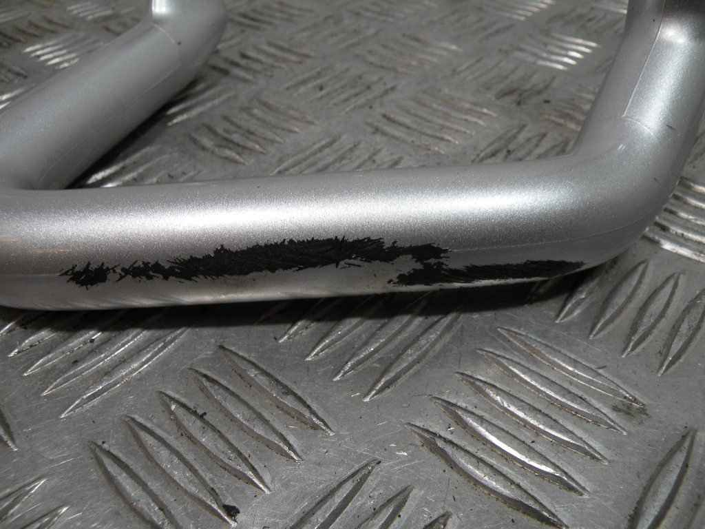 Poignée arrière SUZUKI XF 650 FREEWING 4t -1998-