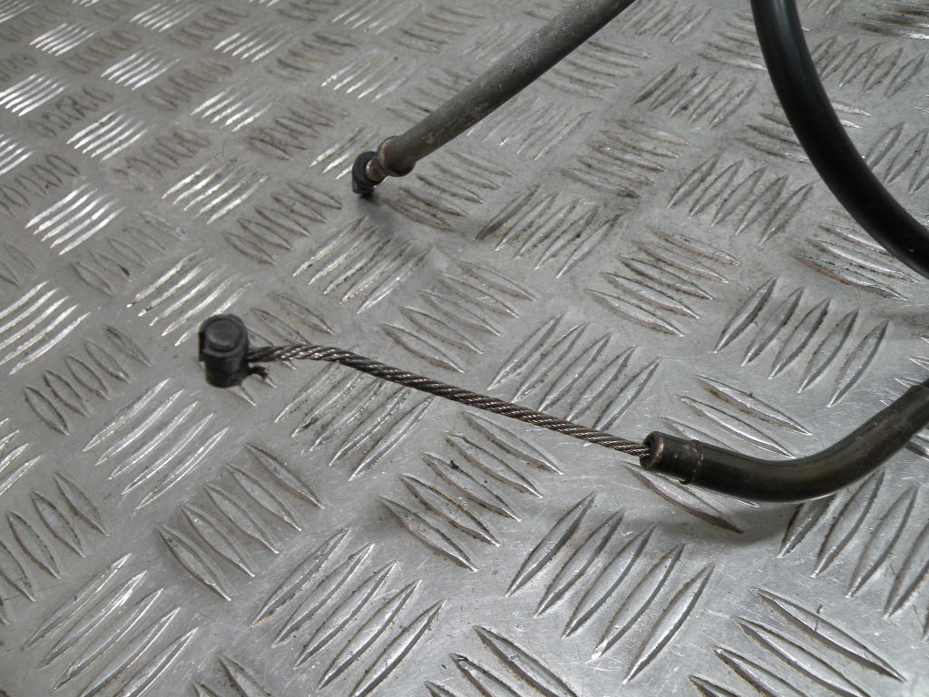 Cable d’embrayage SUZUKI XF 650 FREEWING 4t -1998-