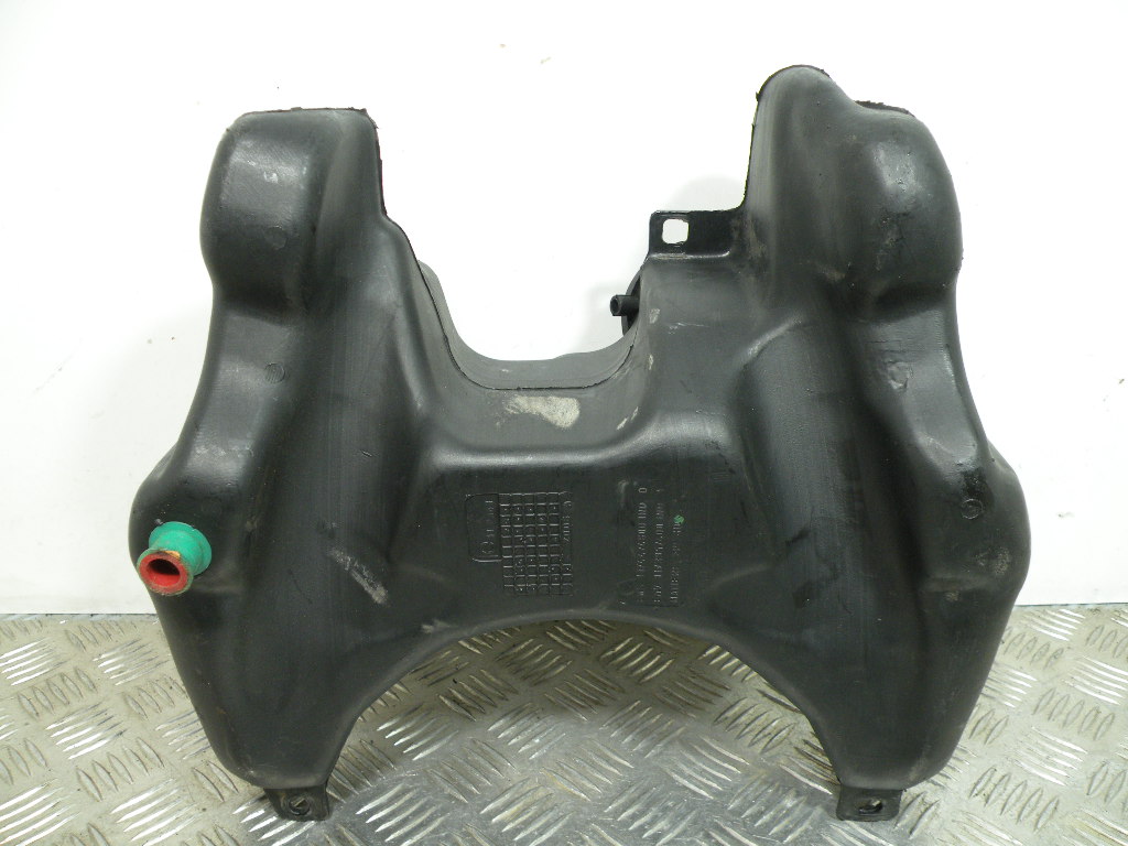 Réservoir d’essence PEUGEOT 50 VIVACITY 2t -2002-
