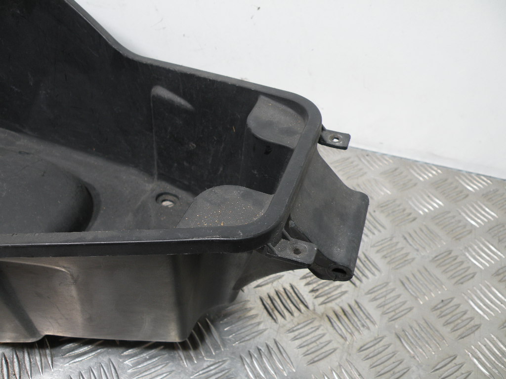 Coffre sous selle PEUGEOT 50 VIVACITY 2t -2002-