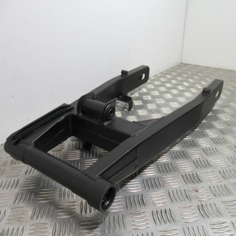 Bras oscillant KAWASAKI Z800 – 2014 –