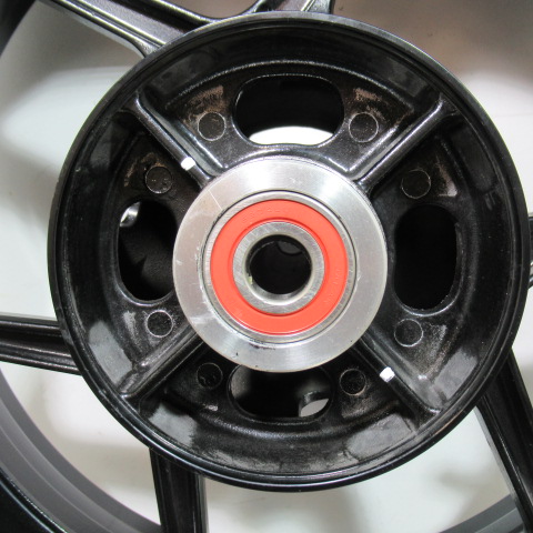 Roue arrière KAWASAKI Z800 – 2014 –