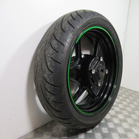 Roue arrière KAWASAKI Z800 – 2014 –