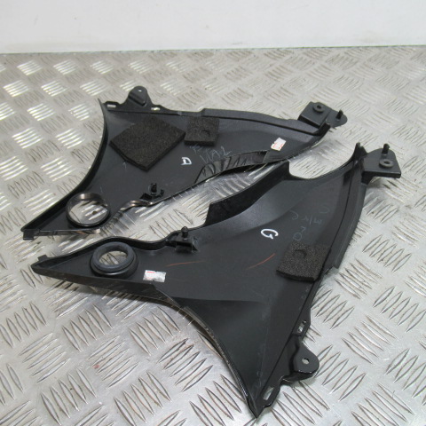 Caches latéraux KAWAZAKI Z800 – 2014 –