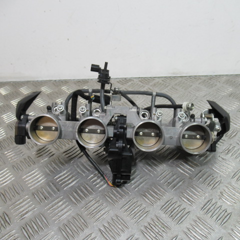 Boitier papillon KAWASAKI Z800 – 2014 –