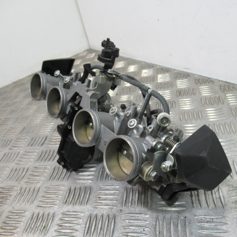 Boitier papillon KAWASAKI Z800 – 2014 –