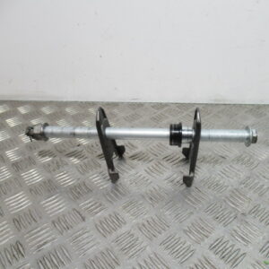 Axe roue arrière KAWASAKI Z800 – 2014 –