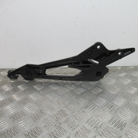 Platine repose pied gauche KAWASAKI Z800 – 2014 –