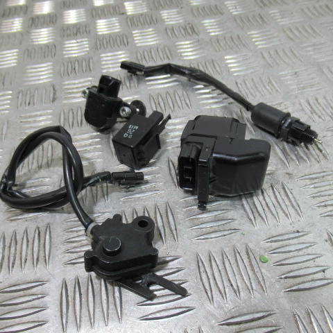 Capteur,relais,contacteur KAWASAKI Z800 – 2014 –
