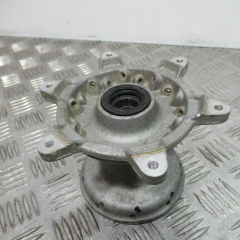 Moyeu roue avant YAMAHA 250 YZF 36 TROUS