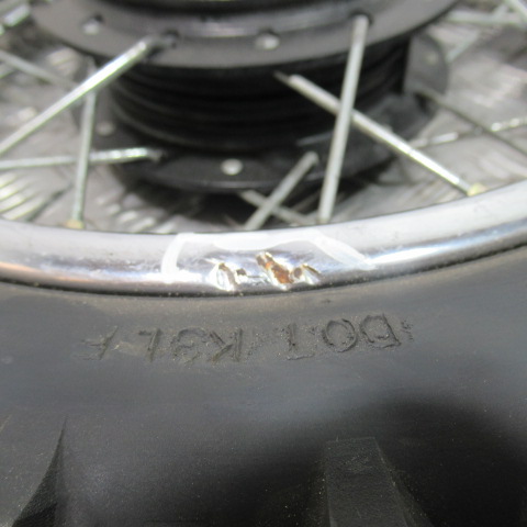 Roue arrière YAMAHA 80 PIWI