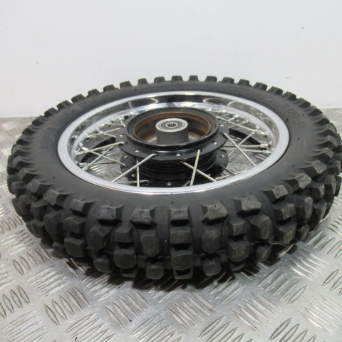 Roue arrière YAMAHA 80 PIWI