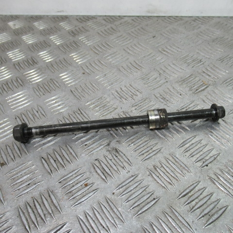 Axe roue KYMCO AGILITY 50 2T 16+ – 2017 –