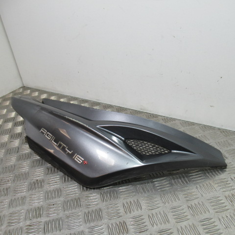 Capot arrière droit KYMCO AGILITY 50 2T 16+ – 2017 –