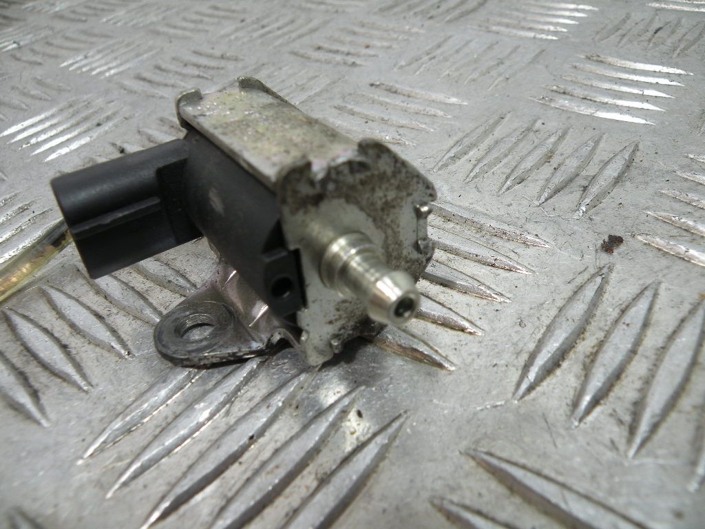 Pompe à huile PEUGEOT 50 LUDIX 2t -2014-