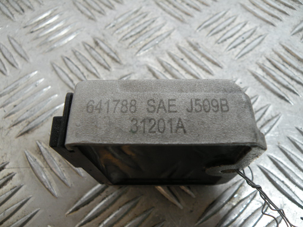 Régulateur de tension PIAGGIO 50 NRG POWER 2t -2021-