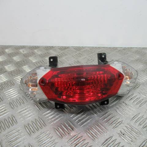 Feu PEUGEOT 50 KISBEE 4T – 2020 –