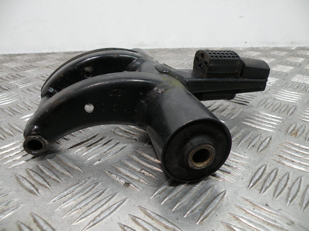 Support moteur PIAGGIO 50 ZIP 2t -2017-