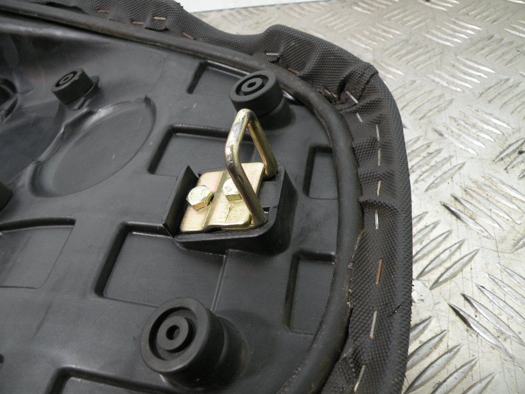 Selle KYMCO 50 AGILITY 2t -2011-