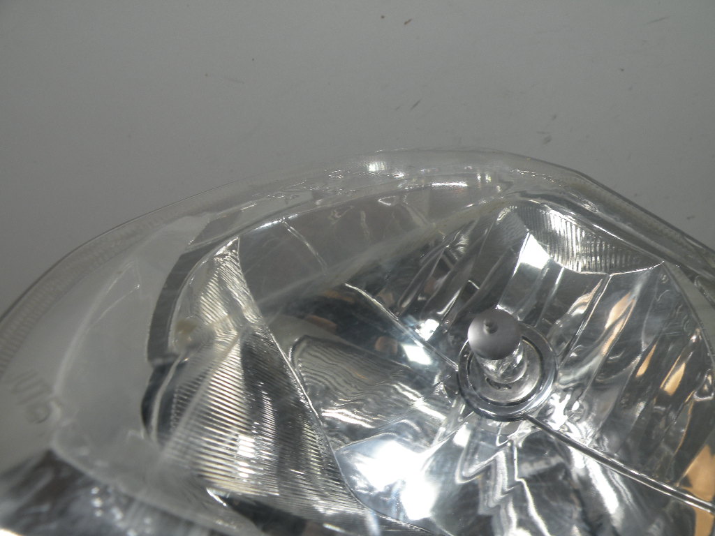Optique / Phare avant KYMCO 50 AGILITY 2t -2011-
