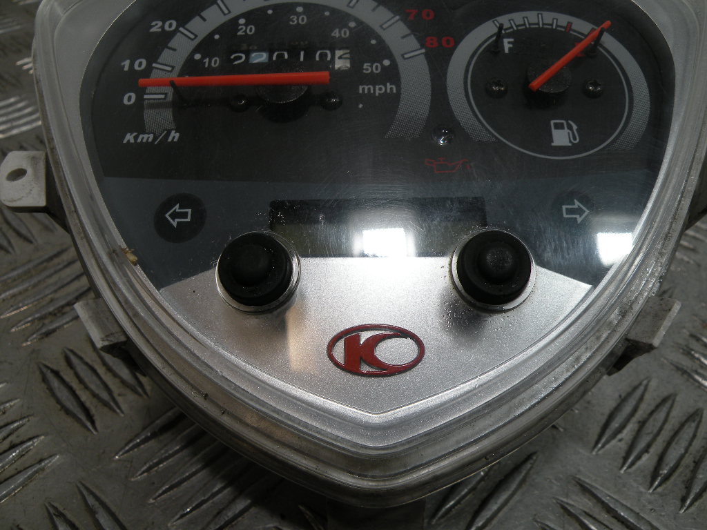 Compteur (22 010 km) KYMCO 50 AGILITY 2t -2011-
