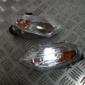 Clignotants avant KYMCO 50 AGILITY 2t -2011-