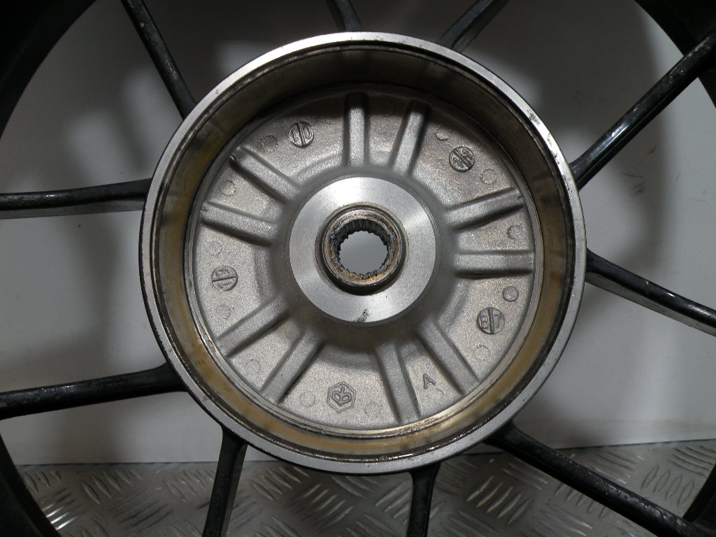 Roue arrière APRILIA 50 SR MOTARD 2t -2019-